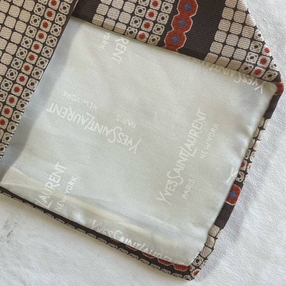 Vintage YSL Yves Saint Laurent Brown/Tan Patterned Silk Tie - Picture 3 of 11